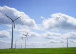L'éolien et le solaire peuvent couvrir plus de 80% des besoins énergétiques des pays industrialisés 20 L'éolien Et Le Solaire Peuvent Couvrir Plus De 80% Des
