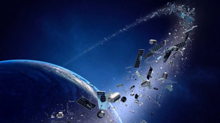 La NOAA détecte des métaux dans l'atmosphère liés à SpaceX : la Maison Blanche met fin à l'enquête 3 Illustration de débris spatiaux entourant la Terre pouvant atteindre la Station spatiale internationale