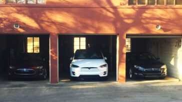 Près D'un Demi Million De Teslas Ont été Rappelés Aux États Unis
