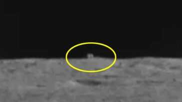 Le Mystérieux Cube Découvert De L'autre Côté De La Lune