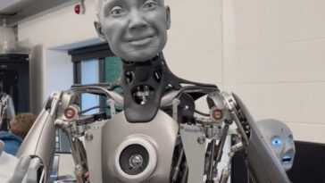 Les Expressions Faciales De Ce Robot Sont Si Réalistes Qu'elles