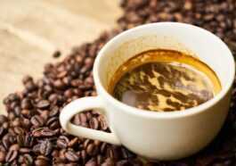 Parce Qu'après Avoir Bu Du Café Tu Ressens Le Besoin