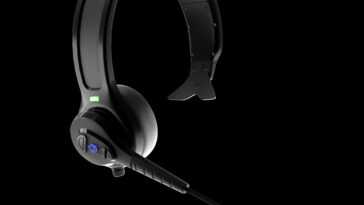 Blue Tiger Dévoile Le Premier Casque Solaire Au Monde