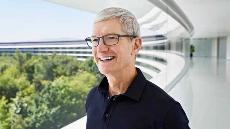 Tim Cook a un harceleur : elle dit qu'elle est mariée avec lui et lui envoie des photos de balles 1 Tim Cook A Un Harceleur : Elle Dit Qu'elle Est