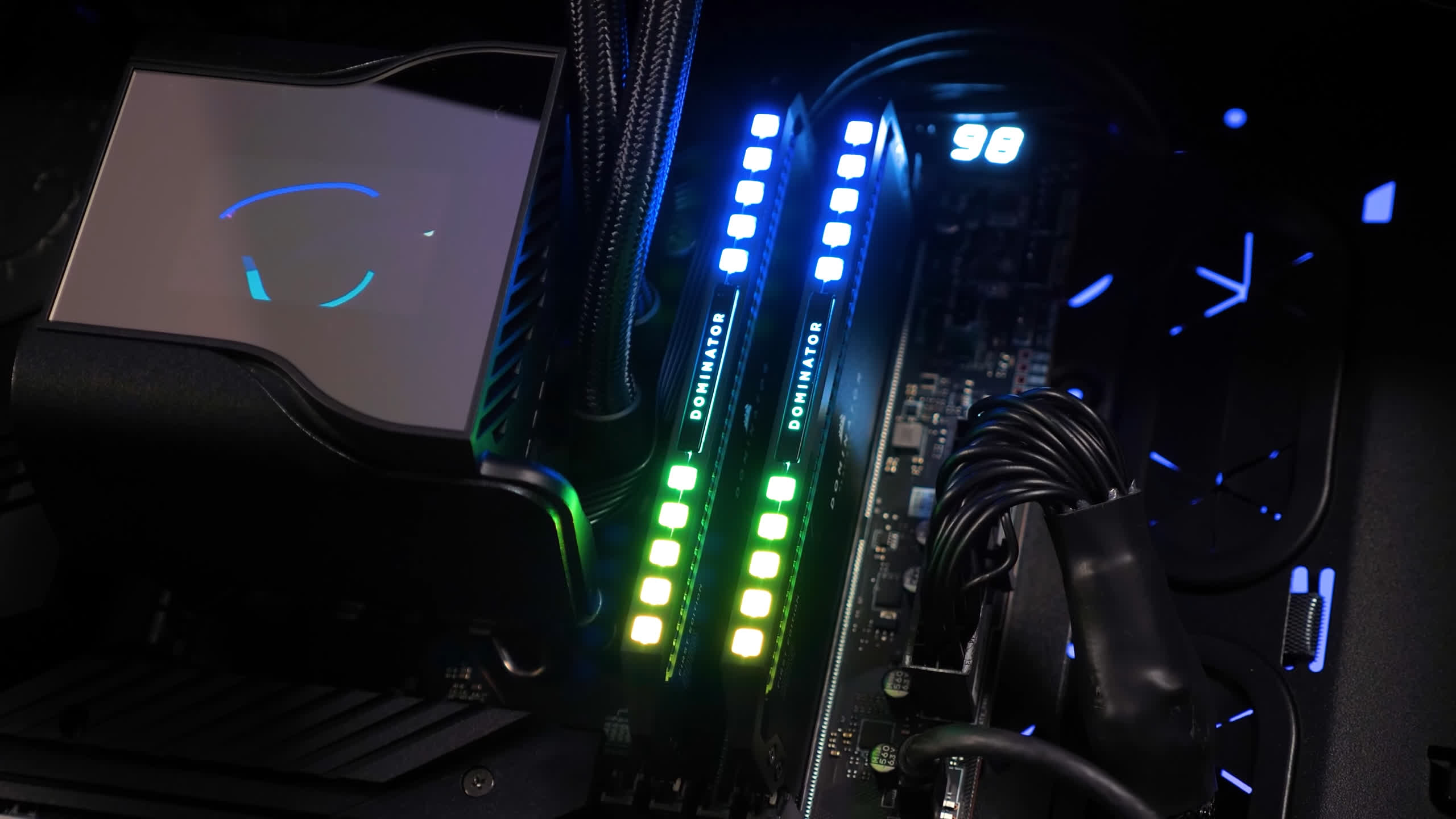 1643369233 130 Meilleure RAM pour Intel Core de 12e generation DDR4 contre