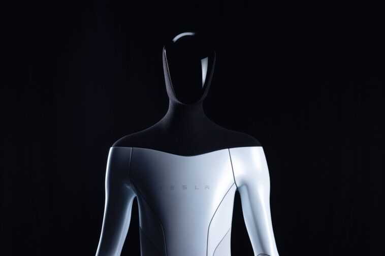 Elon Musk : le robot de Tesla est son produit en développement le plus important, potentiellement plus important que l'activité automobile 1 Elon Musk : Le Robot De Tesla Est Son Produit
