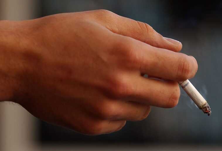 Fumer des cigarettes dans l'enfance a des effets d'entraînement sur quatre générations 1 Fumer Des Cigarettes Dans L'enfance A Des Effets D'entraînement Sur