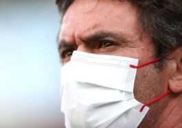 Le Port Du Masque Facial Rend Les Hommes Plus Attirants