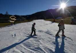 Neiges Plastiques Dans Les Alpes : 3 000 Tonnes Tombent