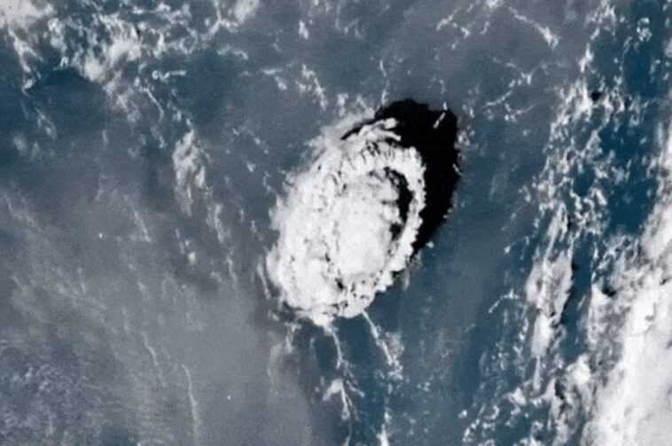 Pourquoi le volcan Hunga Tonga a explosé et quels sont les risques 1 Pourquoi Le Volcan Hunga Tonga A Explosé Et Quels Sont