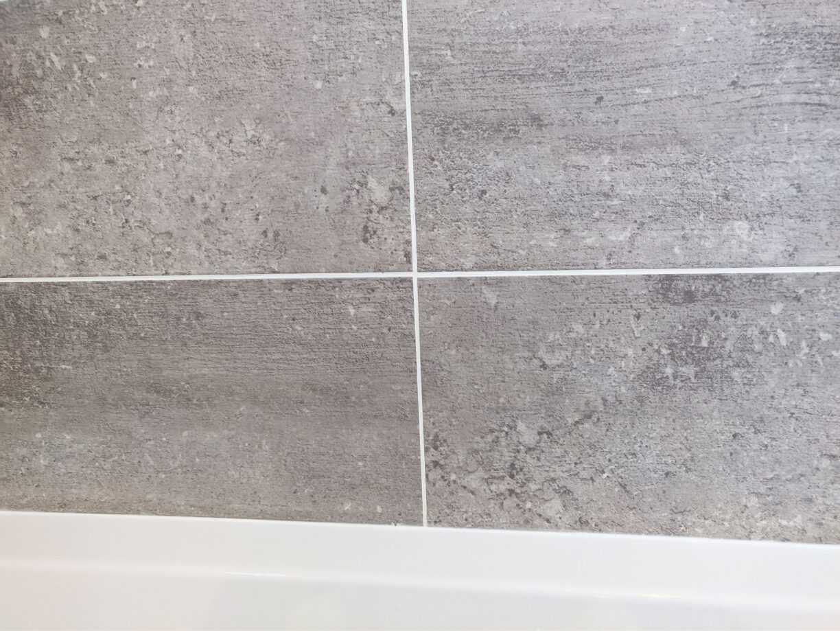 Tilswall QXJ-M1: TEST de la brosse de nettoyage électrique sans fil 25 Tilswall Qxj M1 Brosse Nettoyage Electrique Sans Fil Carrelage Salle De Bain Calcaire Avant
