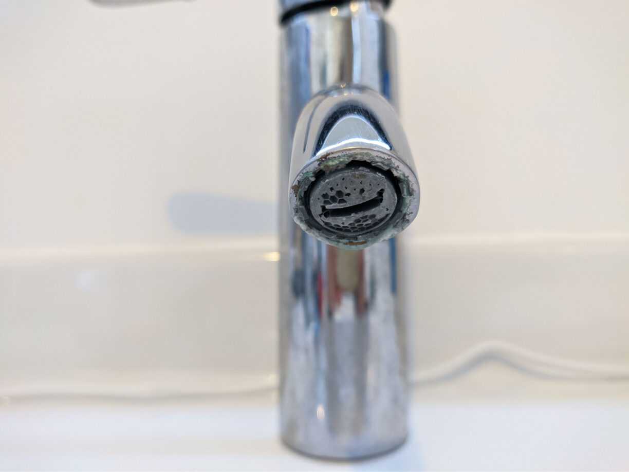 Tilswall QXJ-M1: TEST de la brosse de nettoyage électrique sans fil 30 Tilswall Qxj M1 Brosse Nettoyage Electrique Sans Fil Robinet Apres