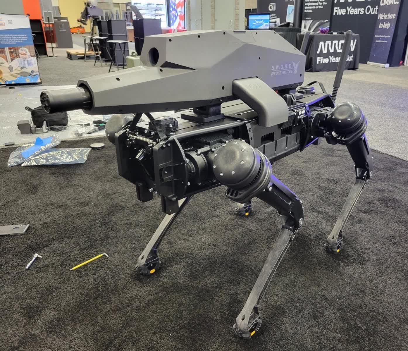 Boston Dynamics poursuit un fabricant de chiens robots rival pour violation présumée du droit d'auteur 3 1643901906 387 Le Departement de la securite interieure teste des chiens robots