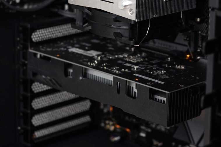Biostar condamne toute une cargaison de GPU à l'enfer minier 1 Biostar Condamne Toute Une Cargaison De Gpu à L'enfer Minier