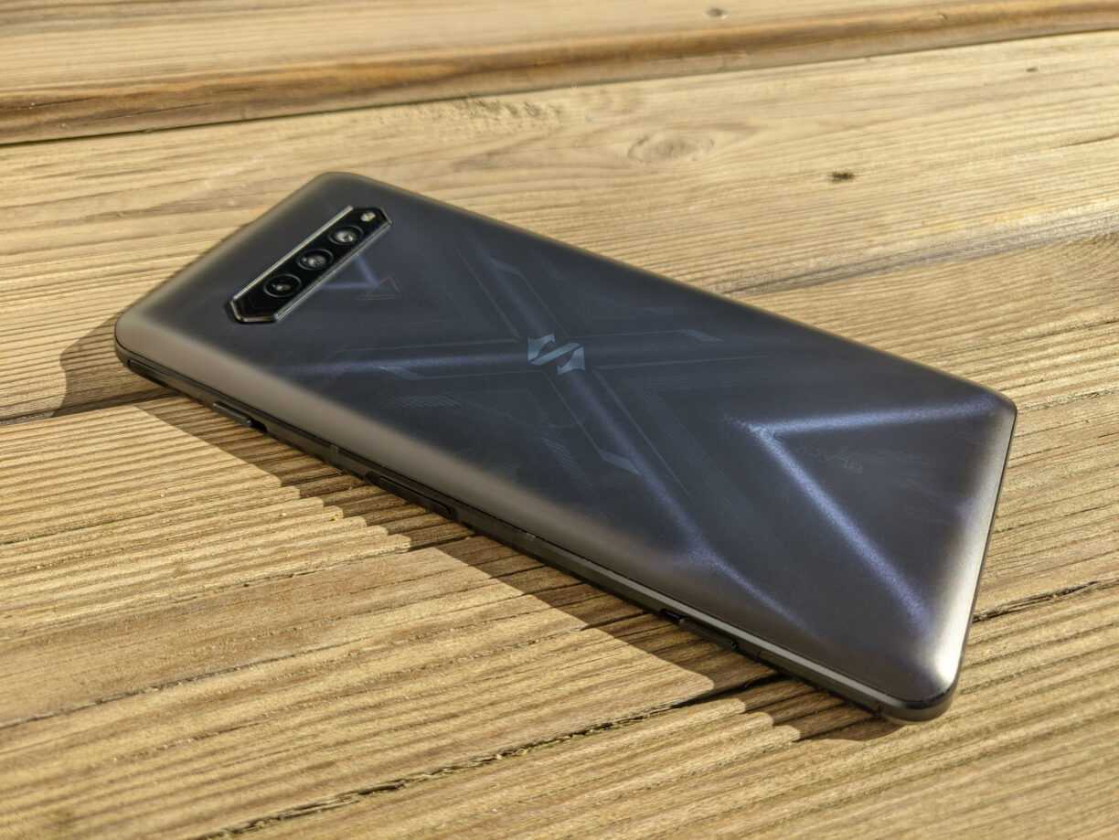 Black Shark Pro 4 Exterieur