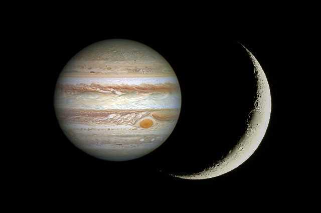 Ce soir magnifique conjonction entre le croissant de Lune et Jupiter : comment voir le dernier soir "embrasser" 1 Ce Soir Magnifique Conjonction Entre Le Croissant De Lune Et