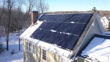 Lg Ferme Son Activité De Panneaux Solaires, Impactant Environ 240