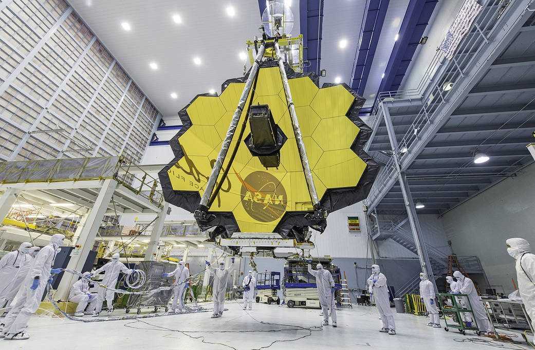 La Nasa Montre La Première Image Prise Par Le Télescope