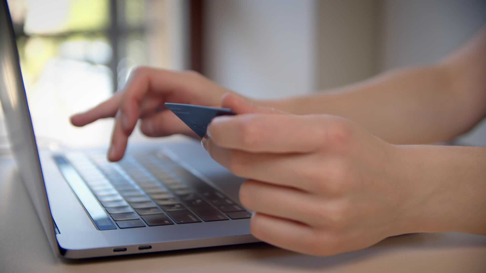 Magecart a écrémé les informations de carte de crédit et créé plusieurs portes dérobées dans des centaines de sites de commerce électronique 7 Magecart A écrémé Les Informations De Carte De Crédit Et