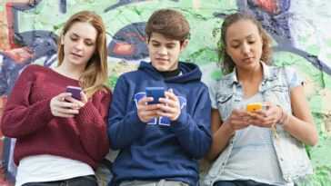 Un Adolescent Gagne 1 800 $ De Sa Mère Pour
