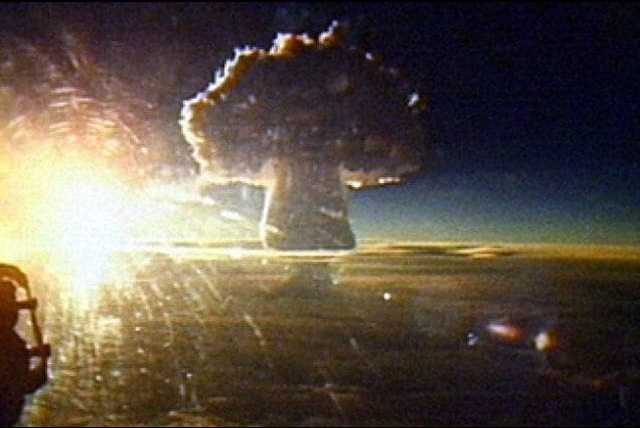 Comment fonctionnent les bombes nucléaires et à quel point elles sont destructrices : les réponses d'un physicien 2 Explosion Nucleaire