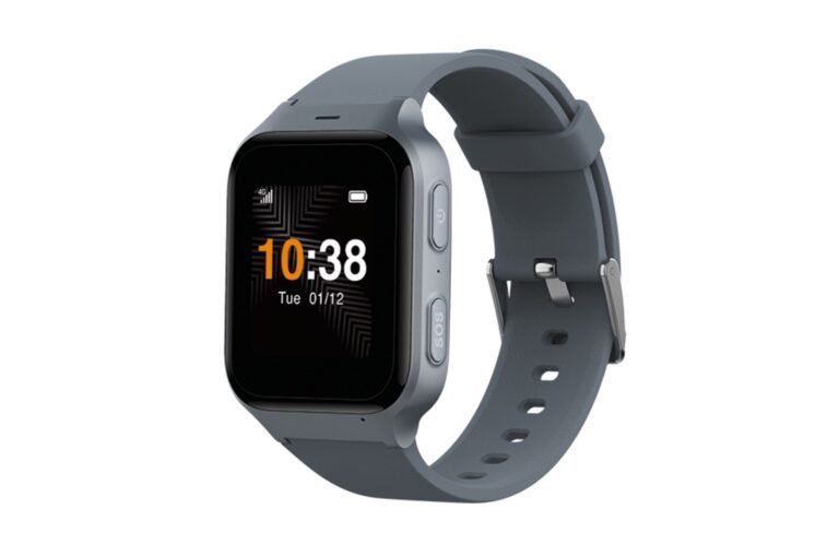 La smartwatch senior de TCL offre également une détection de chute.  (Photo : TCL / Deutsche Telekom)