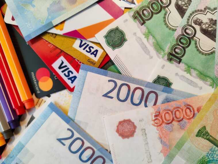 Visa, Mastercard et PayPal suspendent les opérations russes en réponse à l'invasion de l'Ukraine 1 Visa, Mastercard Et Paypal Suspendent Les Opérations Russes En Réponse