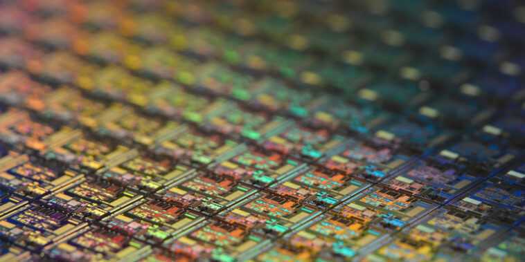 Des chercheurs chinois créent la plus petite grille de transistor au monde 1 Des Chercheurs Chinois Créent La Plus Petite Grille De Transistor