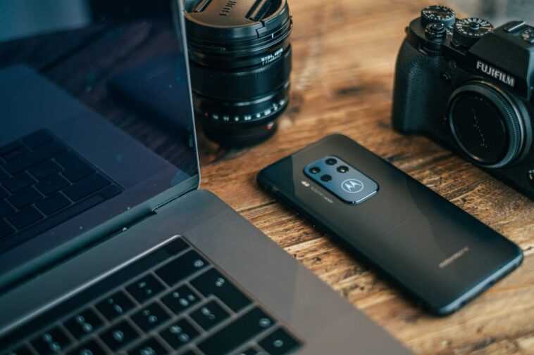Motorola devient la troisième plus grande marque de smartphones aux États-Unis, comblant le vide laissé par LG 1 Motorola Devient La Troisième Plus Grande Marque De Smartphones Aux