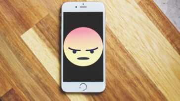 Facebook A Verrouillé Les Utilisateurs Pour Ne Pas Avoir Activé