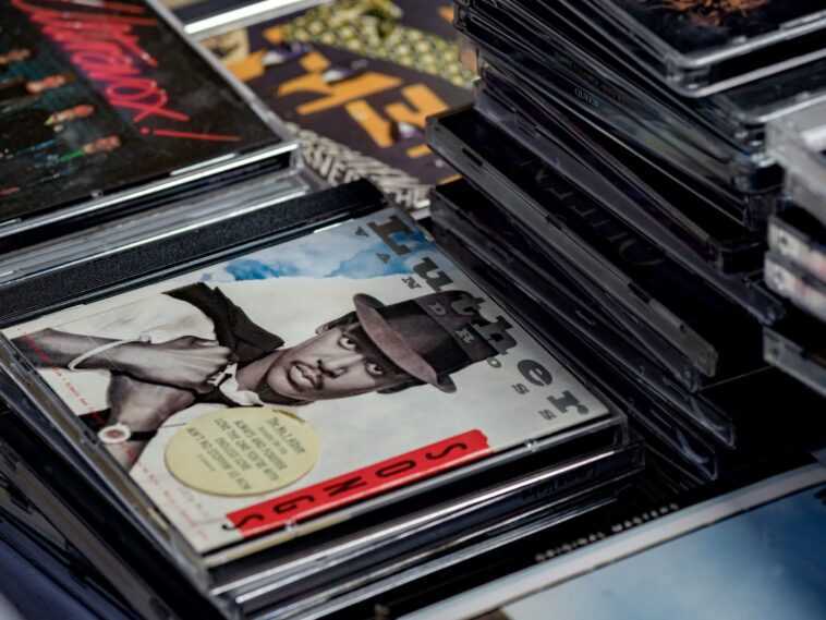 Les ventes de CD de musique ont augmenté l'année dernière pour la première fois depuis 2004 1 Les Ventes De Cd De Musique Ont Augmenté L'année Dernière