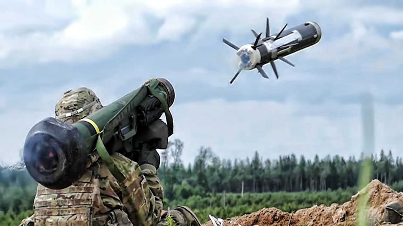 Que sont les Javelin et comment fonctionnent-ils, l'arme symbolique de la résistance en Ukraine 2 Javelin