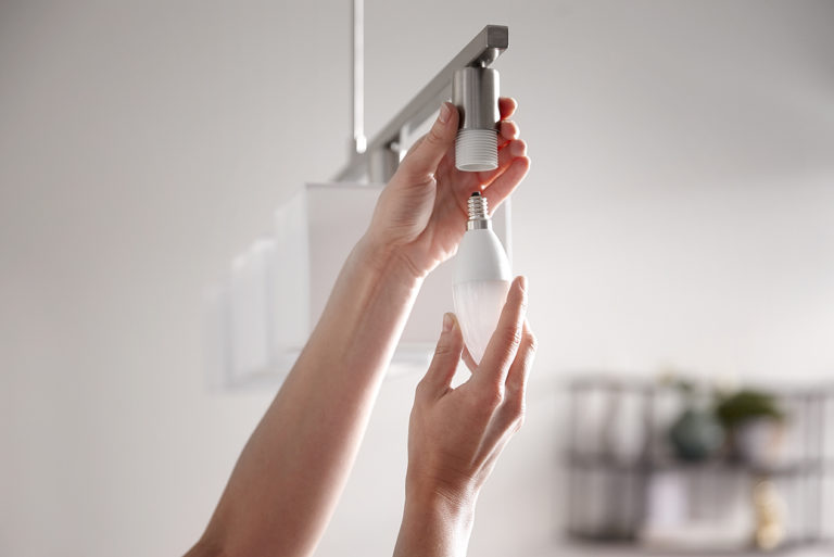 Économisez de l'énergie avec la lumière : vous pouvez le faire 2 Remplacer les vieilles lampes par de nouvelles - c'est le plus intéressant. (Photo : Signifier)