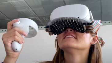 Avec Cette Visionneuse, Vous Pouvez Embrasser Quelqu'un En Réalité Virtuelle