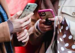 Le Gouvernement Britannique Propose "code De Pratique" Pour Les Magasins