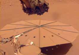 Des Panneaux Solaires Recouverts De Poussière Obligent La Nasa à
