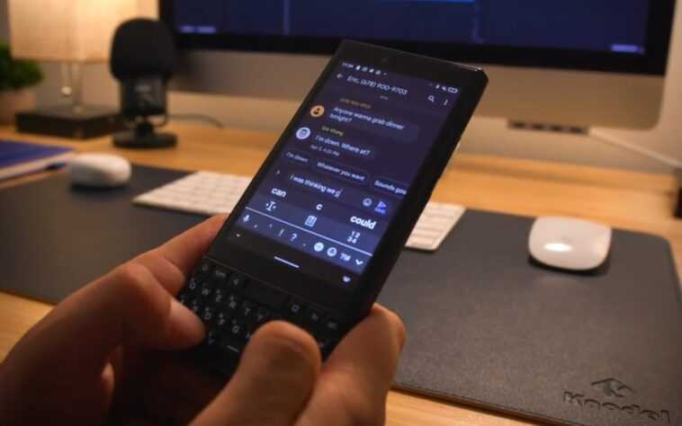 Titan Slim, semblable à BlackBerry, multiplie par dix son objectif Kickstarter en une journée 1 Titan Slim, Semblable à Blackberry, Multiplie Par Dix Son Objectif