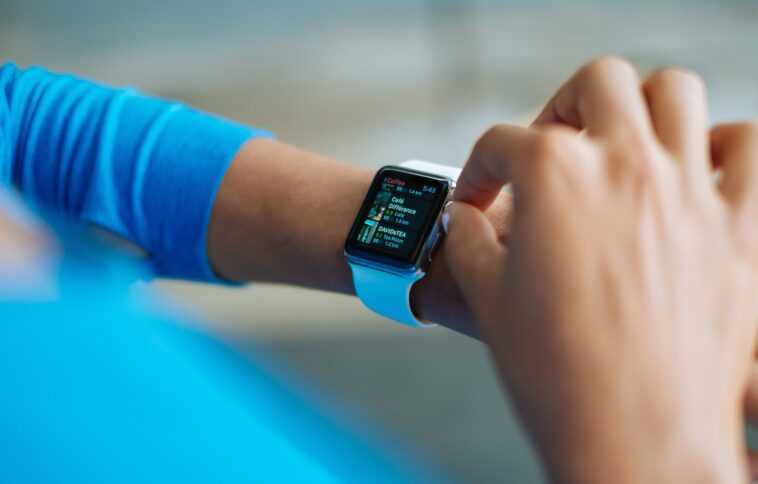 L'approbation des brevets ouvre la voie à la caméra Apple Watch 1 L'approbation Des Brevets Ouvre La Voie à La Caméra Apple