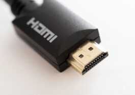 L'alimentation par câble HDMI élimine le besoin d'un connecteur d'alimentation séparé pour les câbles HDMI actifs 61 L'alimentation Par Câble Hdmi élimine Le Besoin D'un Connecteur D'alimentation