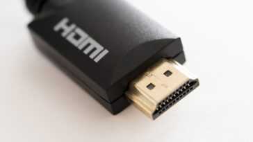 L'alimentation par câble HDMI élimine le besoin d'un connecteur d'alimentation séparé pour les câbles HDMI actifs 21 L'alimentation Par Câble Hdmi élimine Le Besoin D'un Connecteur D'alimentation