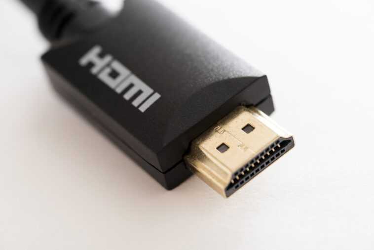 L'alimentation par câble HDMI élimine le besoin d'un connecteur d'alimentation séparé pour les câbles HDMI actifs 1 L'alimentation Par Câble Hdmi élimine Le Besoin D'un Connecteur D'alimentation