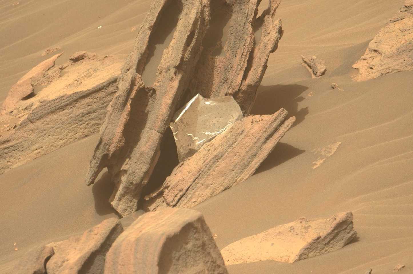 Mars Pollué Par Des Déchets Humains : Nouvelles Photos Du