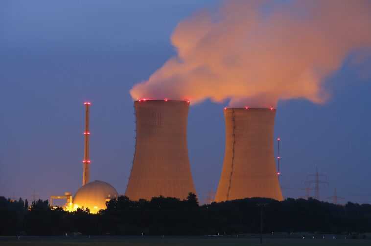 Pourquoi les centrales nucléaires coûtent si cher 1 Pourquoi Les Centrales Nucléaires Coûtent Si Cher