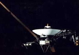 La Nasa Commence à éteindre Les Instruments Voyager Après Près