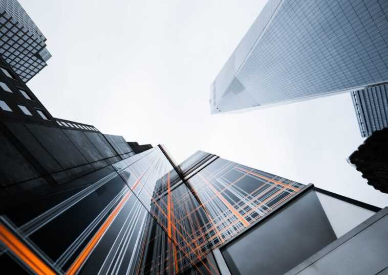 Les entreprises déplacent discrètement leurs centres de données dans les villes pour réduire la latence 1 Les Entreprises Déplacent Discrètement Leurs Centres De Données Dans Les