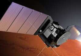 Le Vaisseau Spatial En Orbite Autour De Mars Utilise Toujours