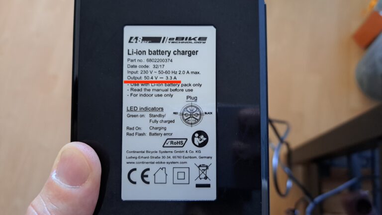 Charger une batterie de vélo électrique sur un panneau solaire ? Mieux vaut pas directement 5 1656513010 789 Charger une batterie de velo electrique sur une cellule solaire