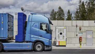 Les prochains semi-remorques à pile à combustible à hydrogène de Volvo auront une autonomie de 621 milles 8 Les Prochains Semi Conducteurs à Pile à Combustible à Hydrogène De
