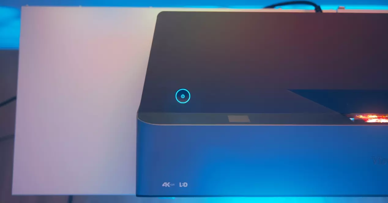 Le home cinéma le plus facile à installer : ViewSonic X1000-4K 4 ViewSonic X1000 4K