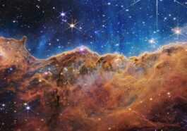 Naissance D'une étoile Et Danse Des Galaxies : Les Premières